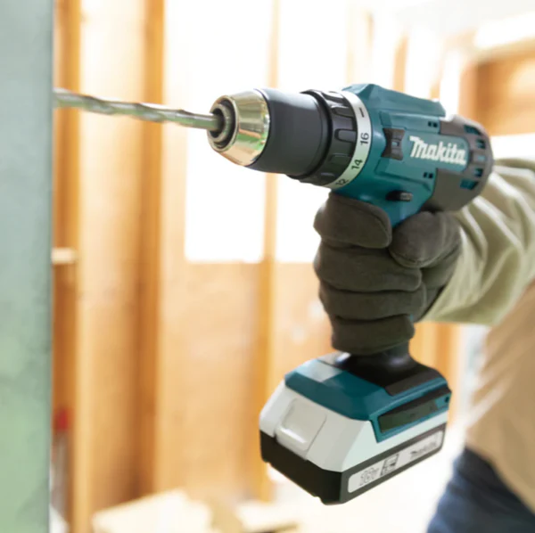 Makita DF488D002 18V Cordless Drill Driver G Series Set