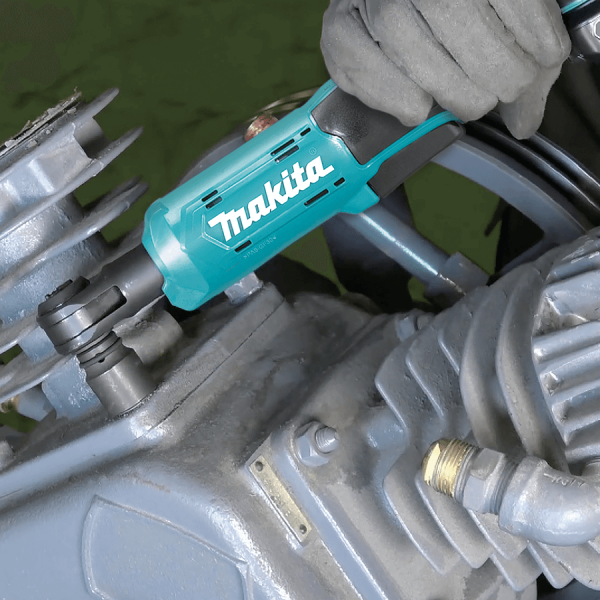 Makita WR100DWYE 12V Cordless Ratchet Wrench CXT Series vertexpowertools