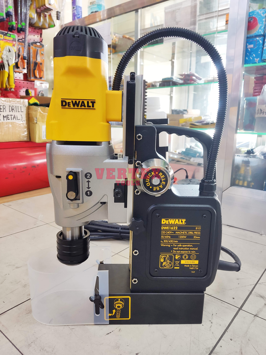 Dewalt dwe1622 top