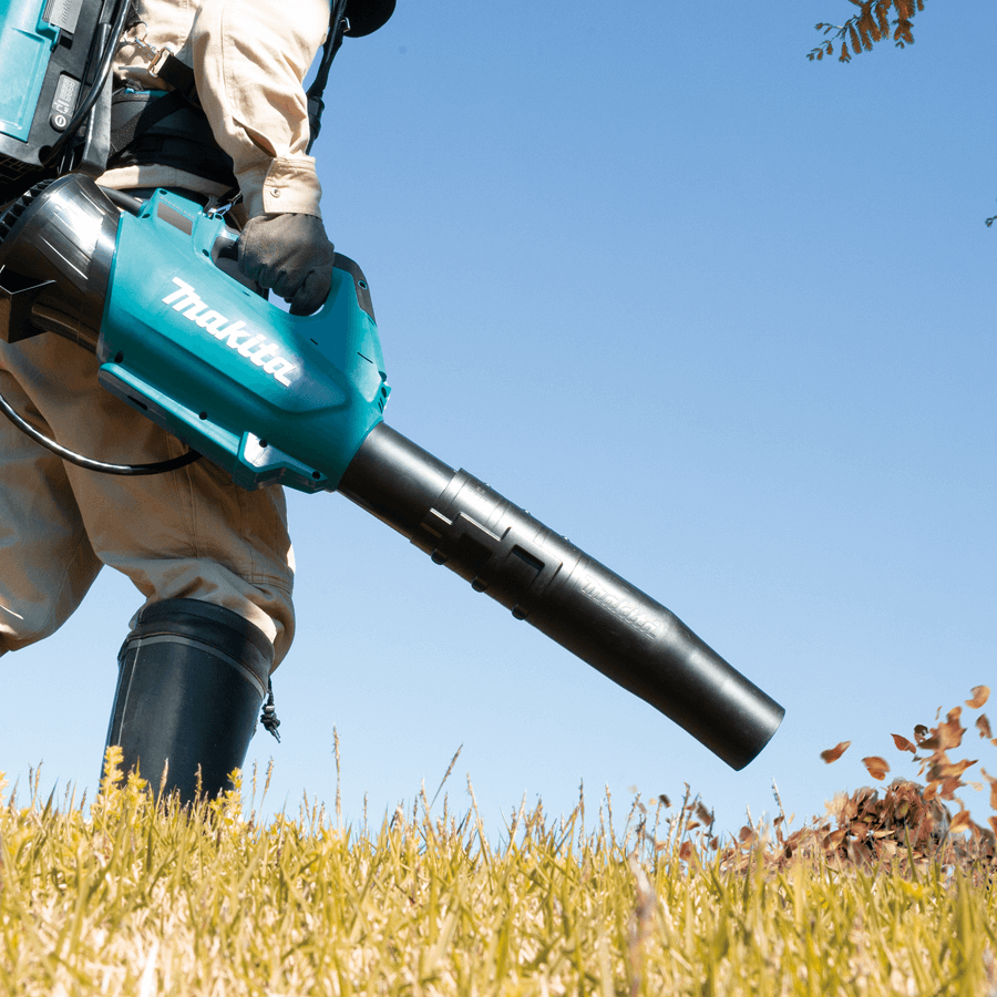 Makita UB001CZ Battery Powered Speed Blower vertexpowertools