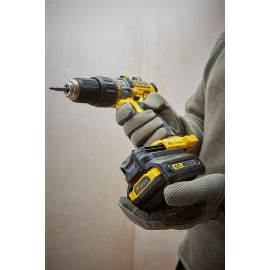 Stanley FATMAX 18V SBA100 V20 Battery Adapter vertexpowertools