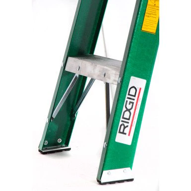 Ridgid Fiberglass Industrial Ladder – vertexpowertools